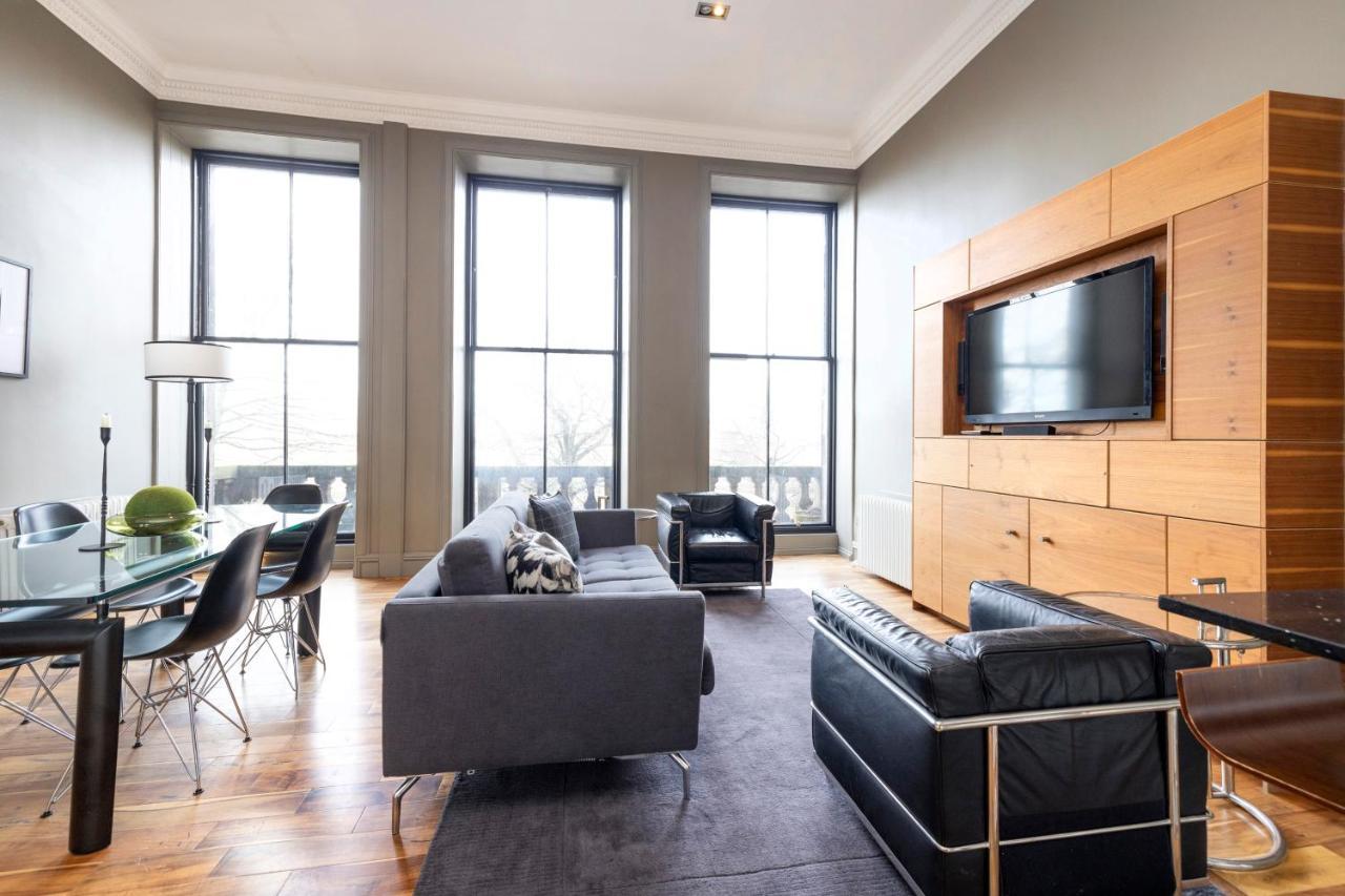 Joivy Chic 2br With Views At The Heart Of Old Town Appartement Edinburgh